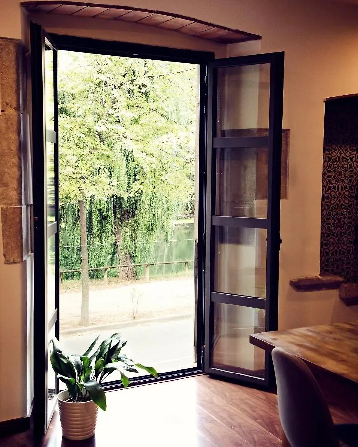 The Riverside Lodge Cozy And Spacious Apartment Girona