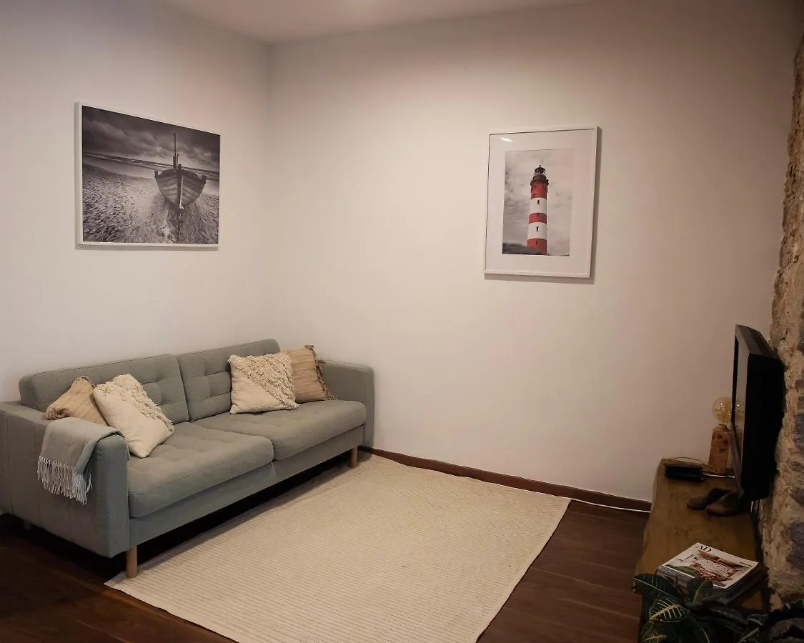 The Riverside Lodge Cozy And Spacious Apartment Girona