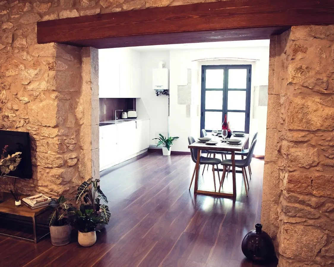 The Riverside Lodge Cozy And Spacious Apartment contacts
